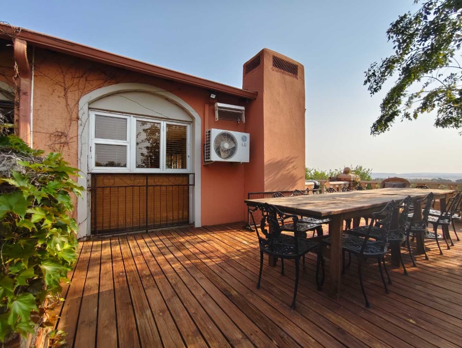 6 Bedroom Property for Sale in Quaggafontein Free State